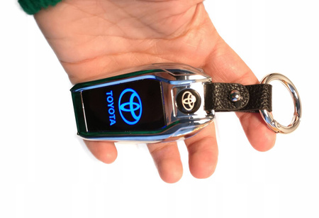 Elegancki brelok TOYOTA zapalniczka żarowa LED LCD