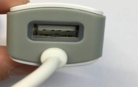 WK-111 MICRO Ładowarka samochodowa Quick Charge z szybkim ładowaniem przez USB - A  na micro