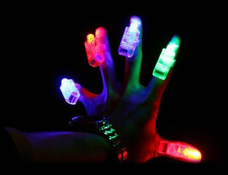 DIODY Światełka na palce LAMPKI LED LASER 4 sztuk