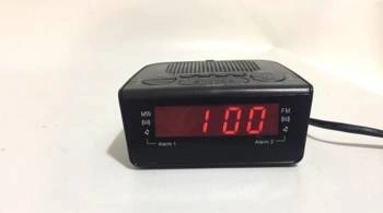 Zegar z budzikiem CR-932