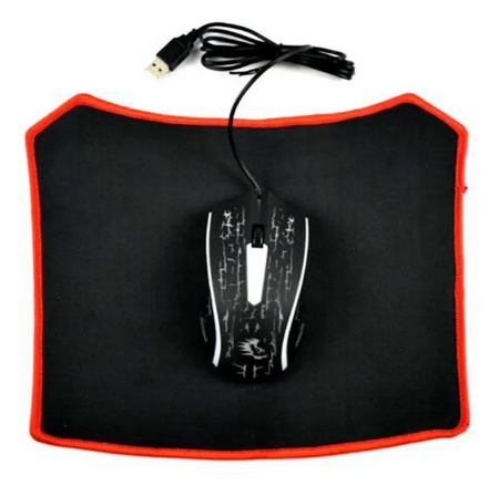 Zestaw gamingowy dla graczy klawiatura myszka podkładka słuchawki 